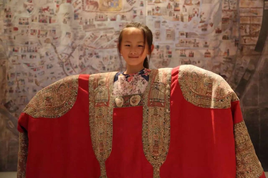 芊芊的古装扮相