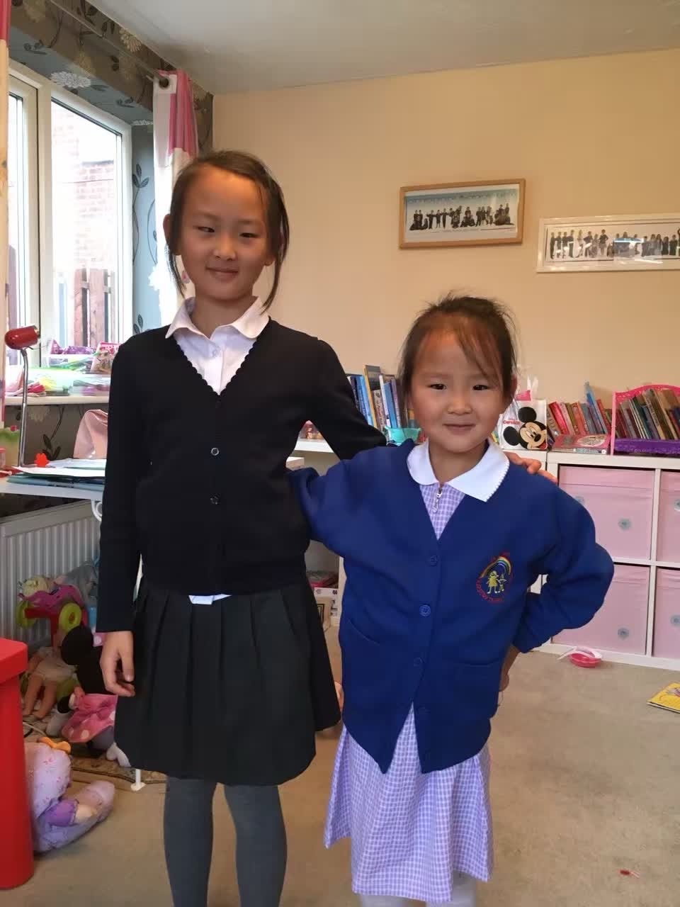 正式上学的甜甜