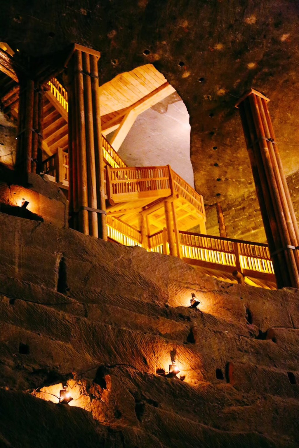 维利奇卡盐矿和犹太社区